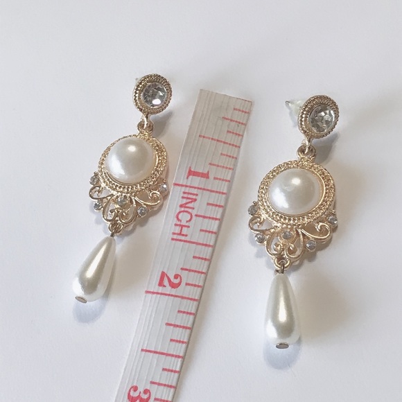 Pearls earrings, NWOT - Picture 4 of 5